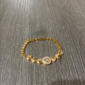 Elegant Gold plated Bracelet with Crystal Accents
